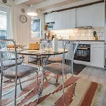 Two-bedroom In بيت للعطل Hemmet