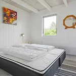 Two-bedroom In بيت للعطل