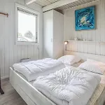 Two-bedroom In * Hemmet