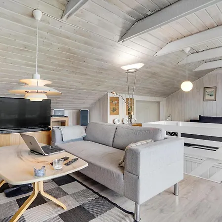 Two-bedroom In Hemmet