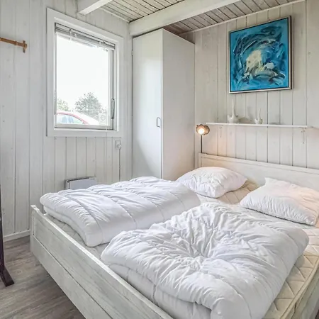 Two-bedroom In * Hemmet
