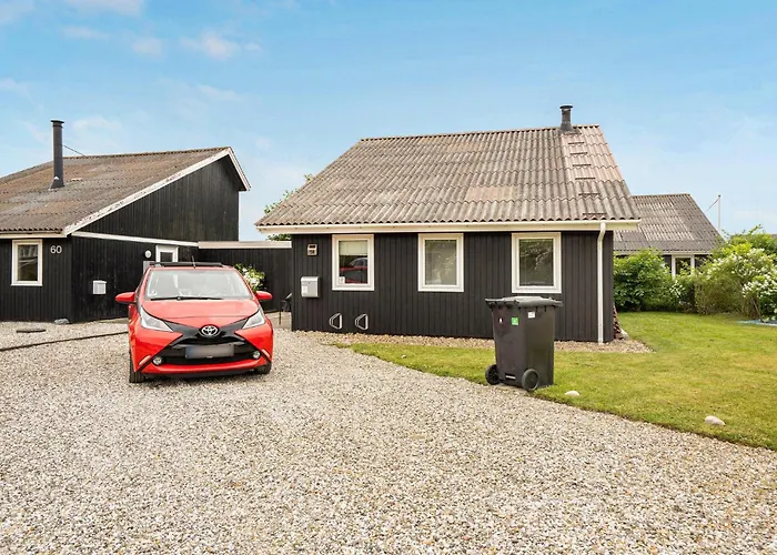 Dom wakacyjny Two-bedroom In Hemmet